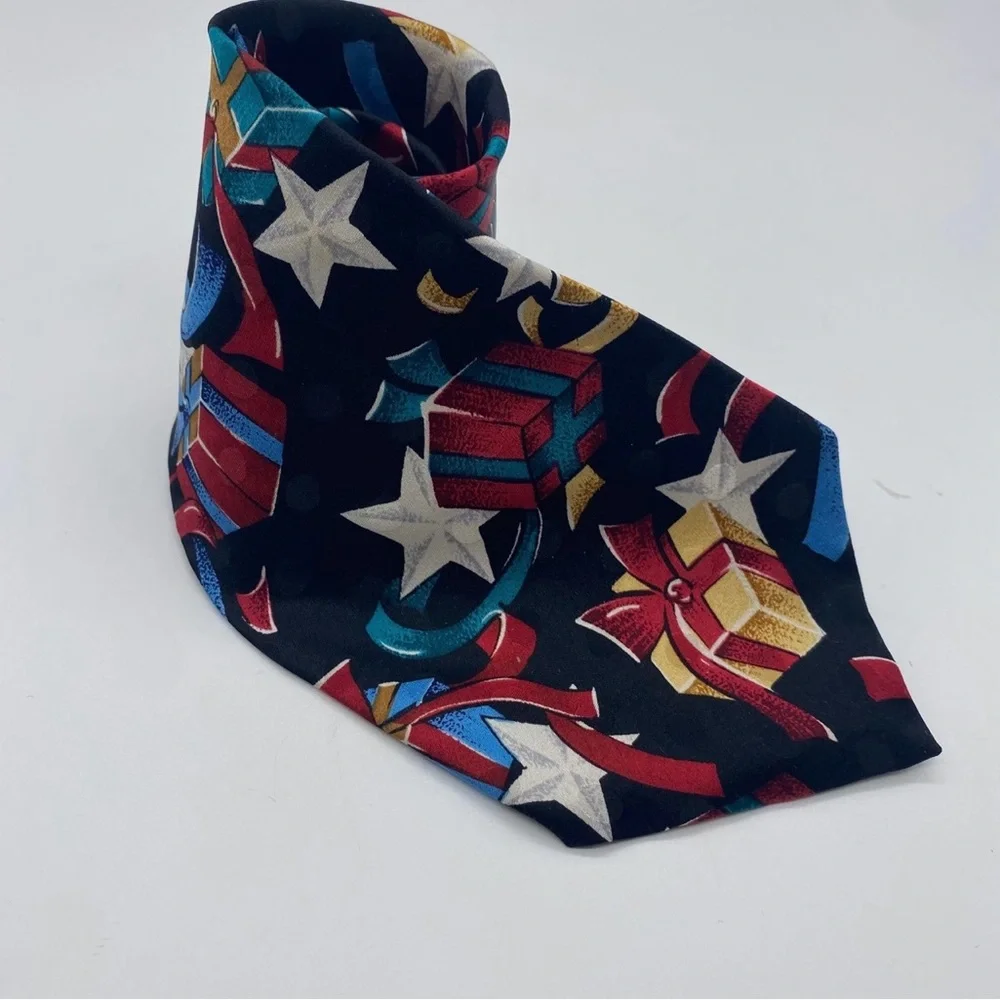 Wembley Vintage Americana Celebration Vintage Necktie by